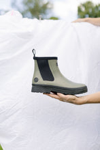 Load image into Gallery viewer, Skellerup Meadow Ankle Boot - olive