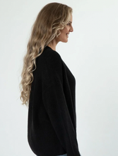 Load image into Gallery viewer, Elma cardi black
