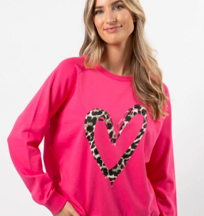 Hot pink leopard heart