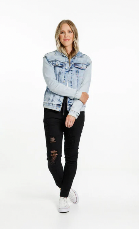 Classic denim jacket - snow wash