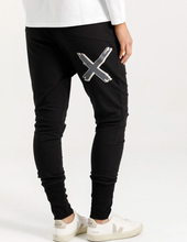 Load image into Gallery viewer, Apartment pant winter weight Black w shadow X
