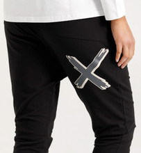 Load image into Gallery viewer, Apartment pant winter weight Black w shadow X
