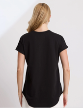 Load image into Gallery viewer, Soho cuff crew embroidered logo black
