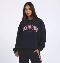 Load image into Gallery viewer, Interval crew navy w neon pink
