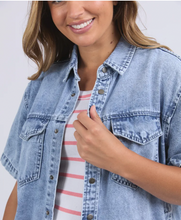 Load image into Gallery viewer, Daisy SS shirt
