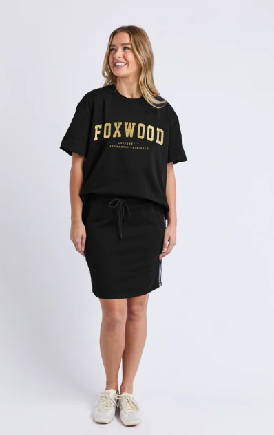 Interval tee black gold