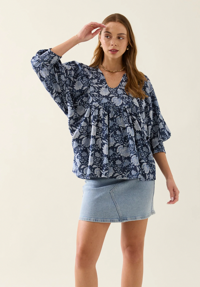 Wilma top navy