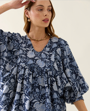Load image into Gallery viewer, Wilma top navy
