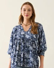 Load image into Gallery viewer, Wilma top navy
