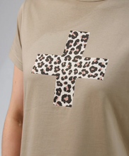Load image into Gallery viewer, Ace tee sage leopard cross
