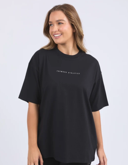 Captain tee