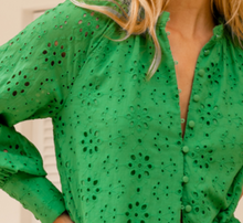 Load image into Gallery viewer, Green shirt
