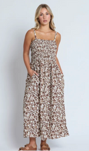 Load image into Gallery viewer, Beckett dress summer

