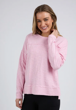 Load image into Gallery viewer, Throw on tee pink
