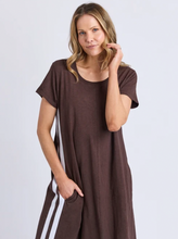 Load image into Gallery viewer, Recovery dress chocolate

