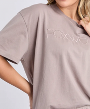 Load image into Gallery viewer, Simplified tee brown
