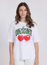 Load image into Gallery viewer, Porter tee white cherie
