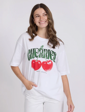 Load image into Gallery viewer, Porter tee white cherie
