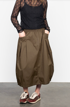 Load image into Gallery viewer, Cyrus skirt olive
