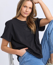 Load image into Gallery viewer, Huntleigh oversized tee black
