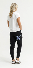 Load image into Gallery viewer, Apartment pants Black w marine blue shadow
