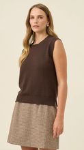 Load image into Gallery viewer, Darby knit vest - chocolate

