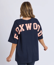 Load image into Gallery viewer, Interval tee navy peach
