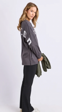 Load image into Gallery viewer, Interval long sleeve - charcoal
