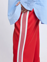 Load image into Gallery viewer, York pant cranberry
