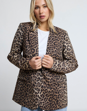 Load image into Gallery viewer, Prowler blazer leopard print
