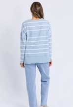 Load image into Gallery viewer, Jayne throw on top sky stripe
