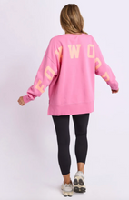 Load image into Gallery viewer, Interval crew bubblegum and peach
