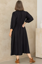 Load image into Gallery viewer, Elly dress black
