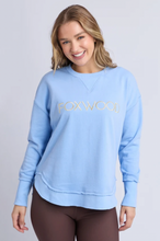 Load image into Gallery viewer, Baby blue metallic simplified crew

