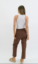 Load image into Gallery viewer, Sybil linen pant choco
