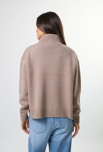 Load image into Gallery viewer, Tessa knit platinum
