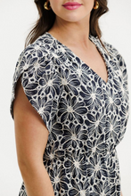 Load image into Gallery viewer, Greta dress black champagne

