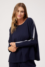 Load image into Gallery viewer, Elba heart long sleeve tshirt one size
