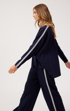 Load image into Gallery viewer, Elba heart long sleeve tshirt one size
