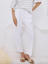 Load image into Gallery viewer, Studio traveller pant - salt
