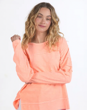 Load image into Gallery viewer, Jayne throw on top neon peach
