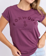 Load image into Gallery viewer, Effortless tee plum
