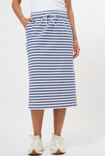 Load image into Gallery viewer, Essentials skirt wisteria stripe
