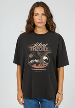 Load image into Gallery viewer, Shadow oversized tee washed black
