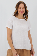 Load image into Gallery viewer, Donella pleated back blouse white
