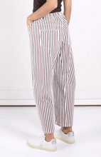 Load image into Gallery viewer, Carter barrel jean chocolate stripe
