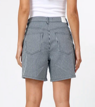 Load image into Gallery viewer, Emily short navy/white stripe
