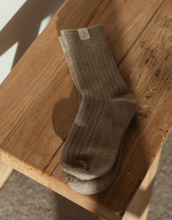 Load image into Gallery viewer, Skullerup Drift crew sock
