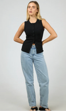 Load image into Gallery viewer, Button up tank black
