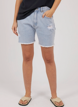 Load image into Gallery viewer, Amble short denim
